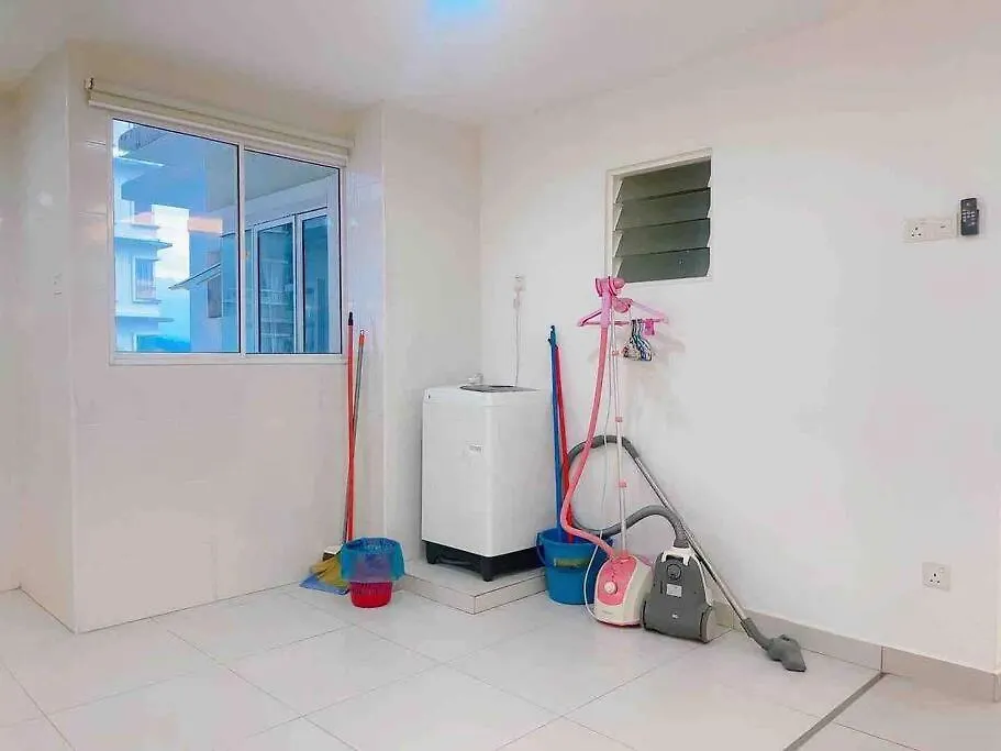 Apartment Big Happy Family @ Sri Petaling/Axiata Stadium Kuala Lumpur